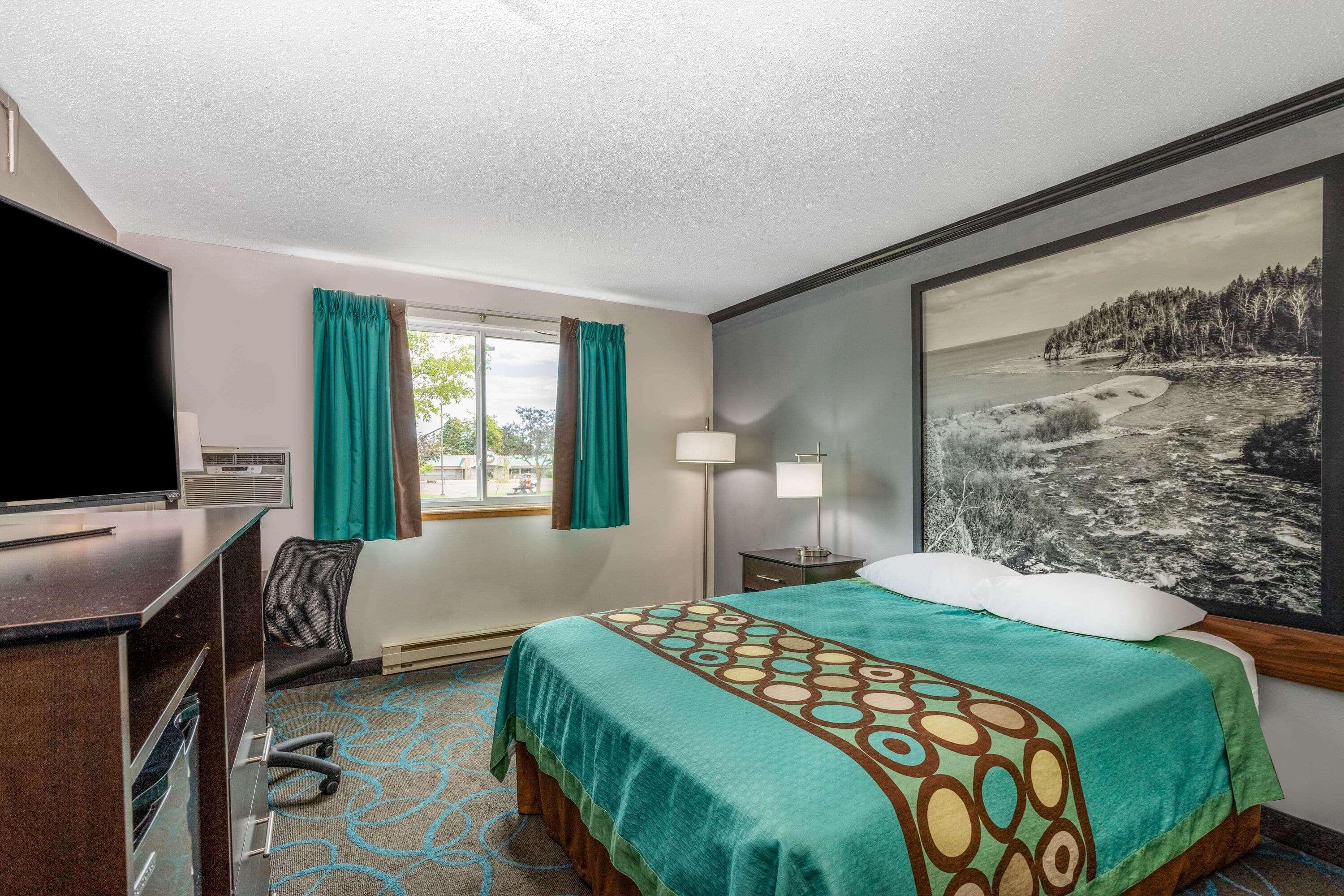 Super 8 By Wyndham Duluth Hotel Kültér fotó