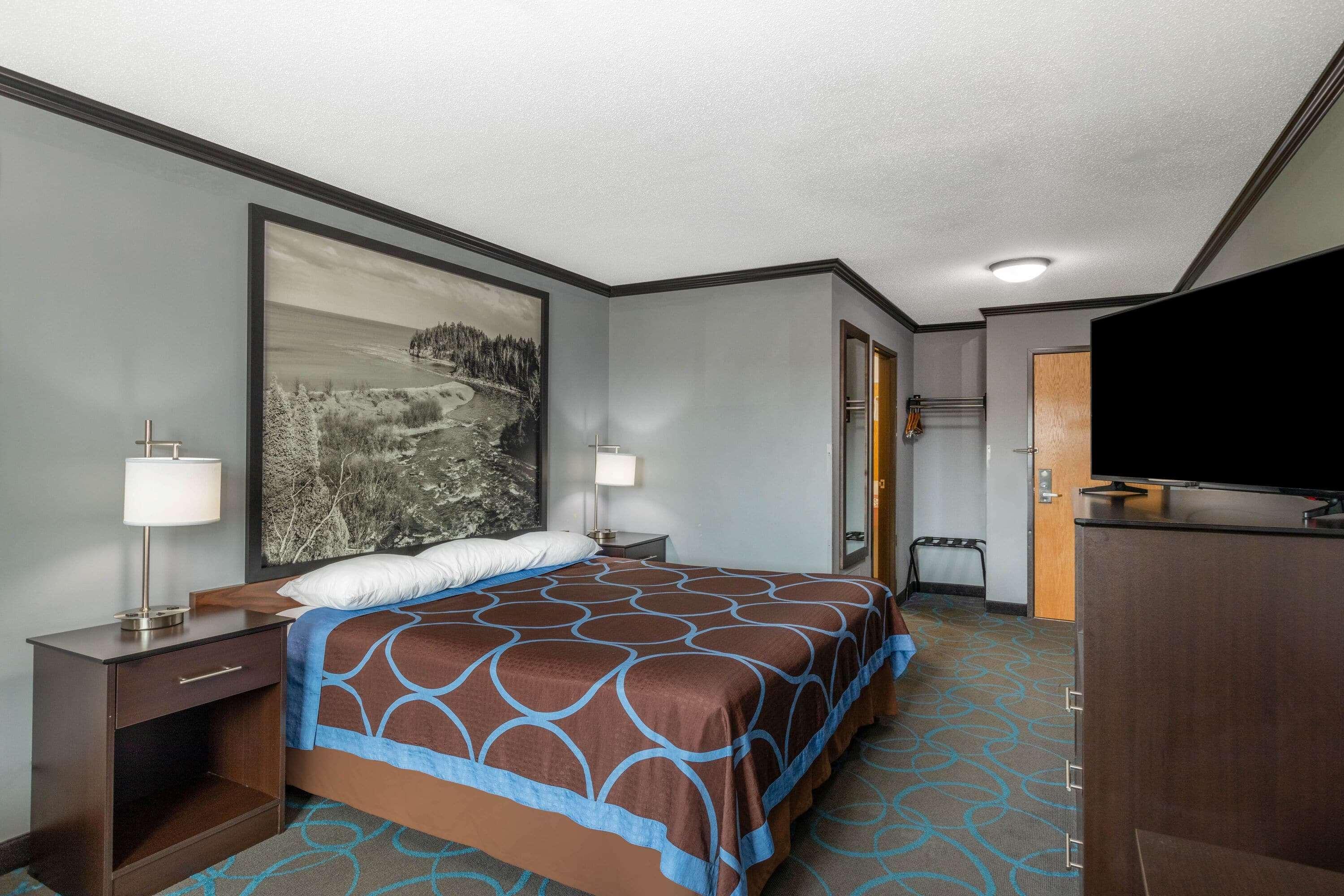 Super 8 By Wyndham Duluth Hotel Kültér fotó